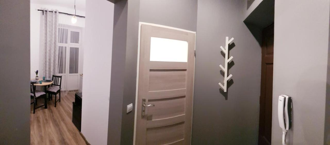 Apartamenty Rowna Келце Екстериор снимка