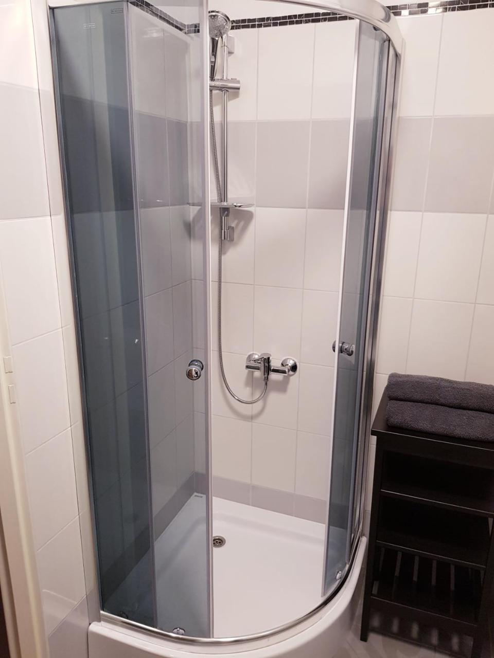 Apartamenty Rowna Келце Екстериор снимка